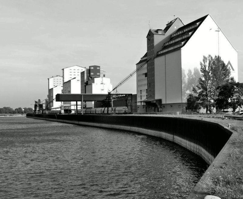 Gare Maritime Albern Wien